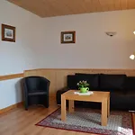 Zum Schreiner Bed & Breakfast