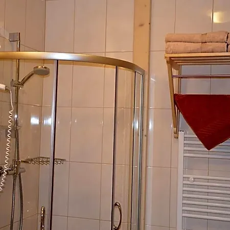 Bed and Breakfast Zum Schreiner -valora-