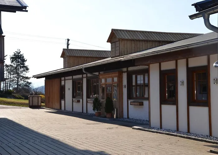 Zum Schreiner Bed & Breakfast