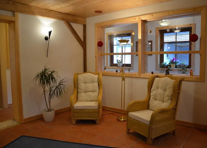 Frühstückspension Zum Schreiner 3*