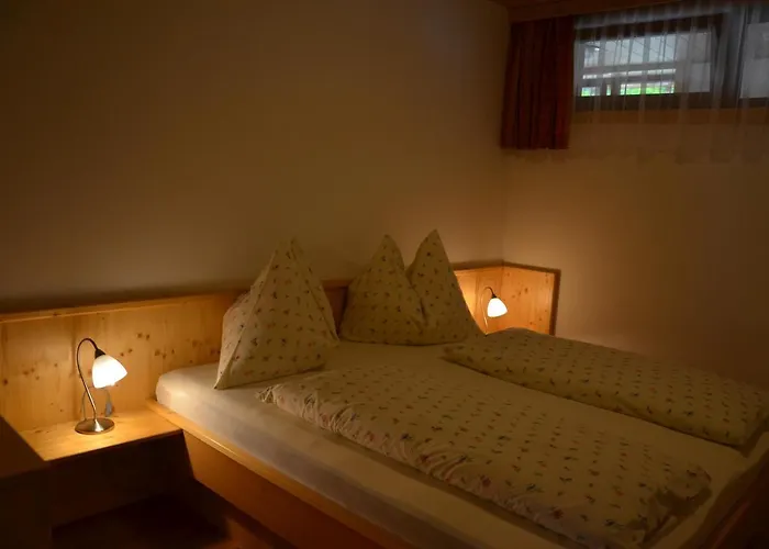 Frühstückspension Zum Schreiner 3*