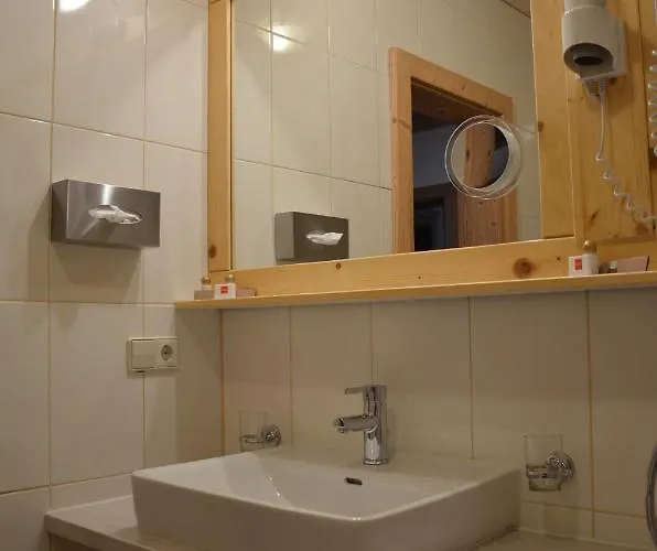 Zum Schreiner Bed & Breakfast Hermagor-Pressegger See