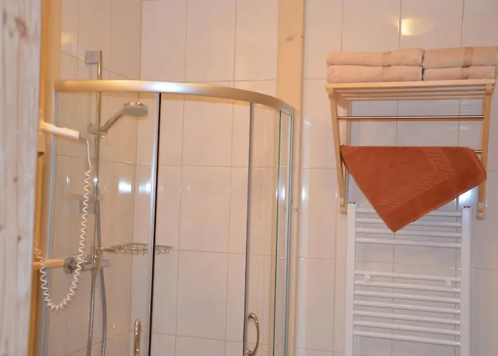 Zum Schreiner Bed & Breakfast Hermagor-Pressegger See